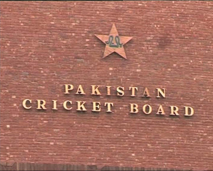 پاکستان تے آسٹریلیا وچکار پہلا ٹیسٹ میچ اَج توں شروع  دوہاں ٹیماں دے کپتاناں ولوں پہلے میچ وچ کامیابی دے بیانات